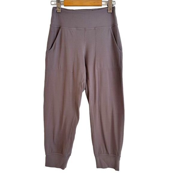 Lululemon Align Jogger Crop Moonphase 23" - Picture 5 of 10